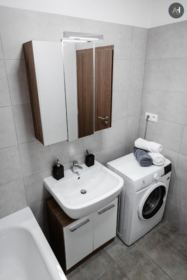 Appartement Ah Mlynska Basta II Free Parking à Košice Extérieur photo