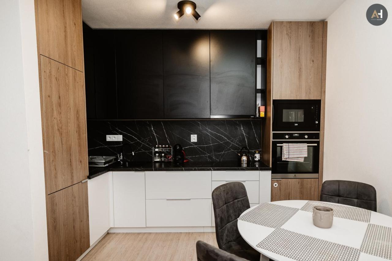 Appartement Ah Mlynska Basta II Free Parking à Košice Extérieur photo